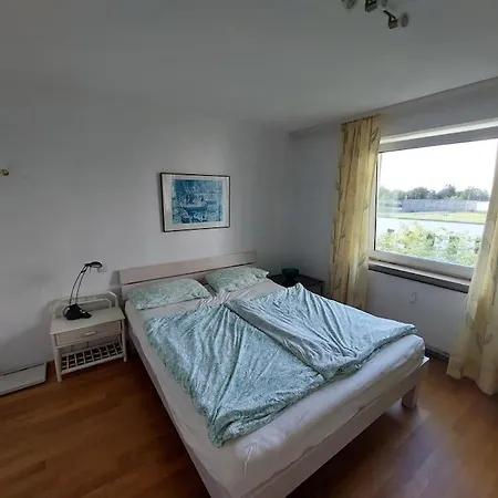 Διαμέρισμα Gemuetliche 4-zimmer Μόναχο