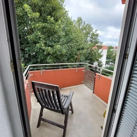 Apartment Gemuetliche 4-zimmer