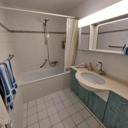 Gemuetliche 4-zimmer Apartment